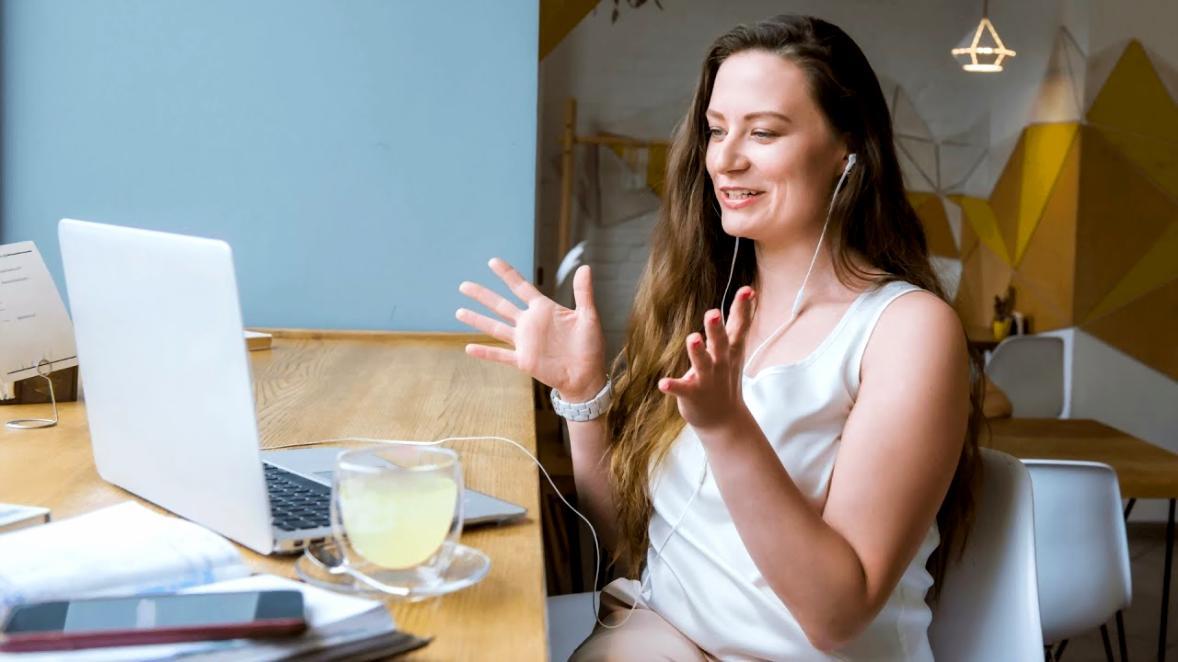 Analytický přístup ke vzdělávání v investicích